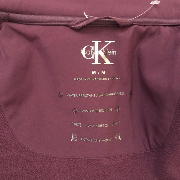 Calvin Klein waterproof jacket in plum size M - Picture 4 of 7